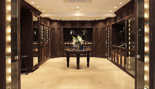 chromehearts_tokyo_1.jpg