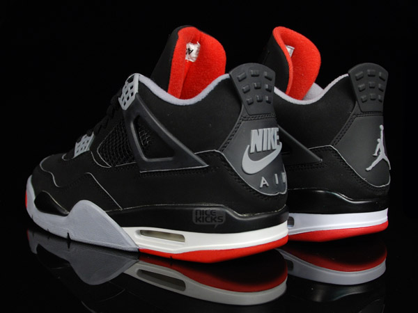 air-jordan-4-black-red-retro-og-8.jpg