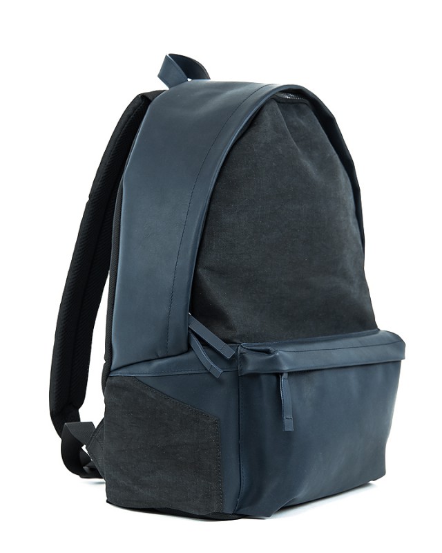 backpack-indigo-angle