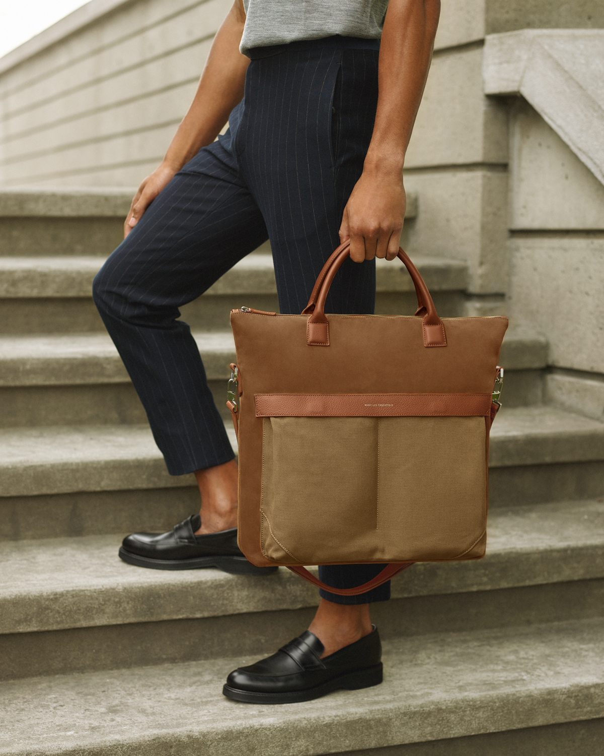 WANT_Les_Essentiels_SS16_Mens_07_OhareII_BeigeCognacSuede